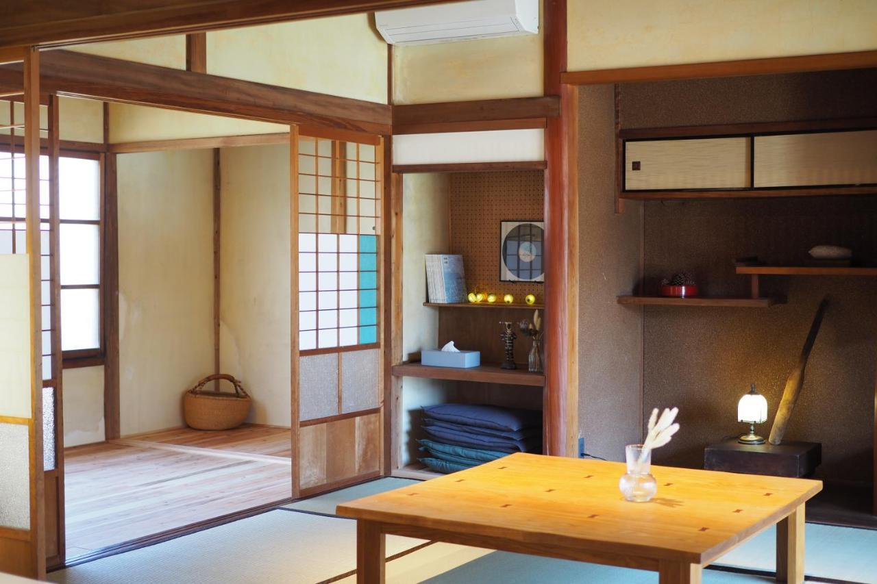 土庄町岡邸公寓 外观 照片